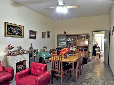 Casa en Venta en Bernal Oeste, USD 85.000