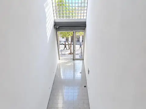 Local en Venta en Flores, USD 550.000
