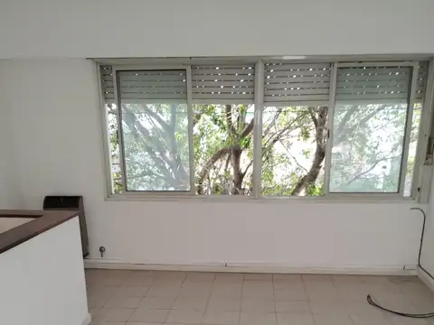 Presbistero pedro F. Uriarte 300