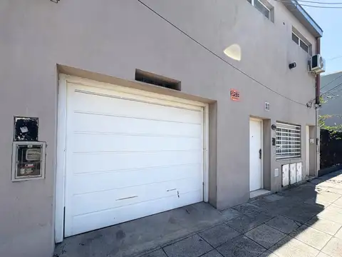 PH 3 Ambientes Venta Caseros Patio Interno