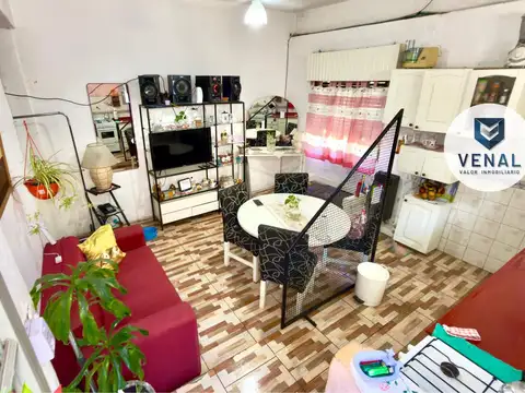 Depto Tipo Casa en Venta de 5 ambientes
