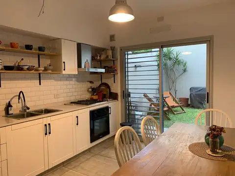 VENTA CASA TRIPLEX 4 AMB RAMOS MEJIA PERMUTA
