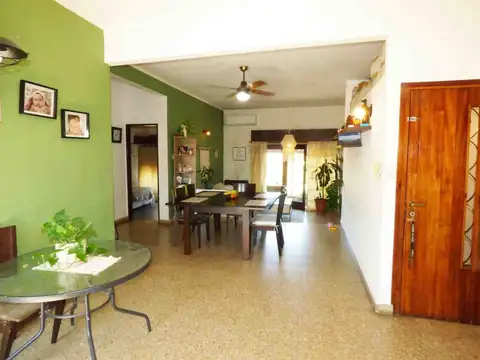 Depto Tipo Casa 4 ambientes con 1 baño