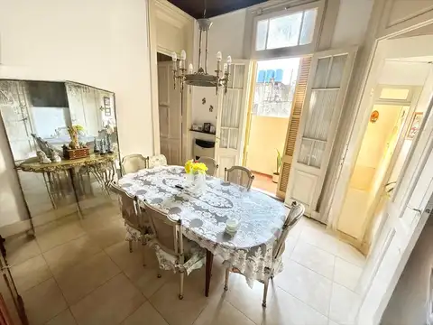 Depto Tipo Casa en Venta 50 años