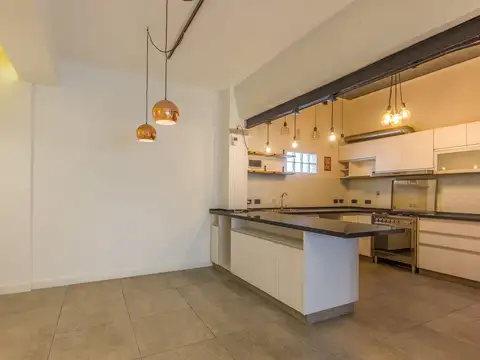 VENTA PH 4 AMBIENTES PB en SANTOS LUGARES