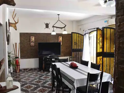 Depto Tipo Casa en Venta con 1 cocheras