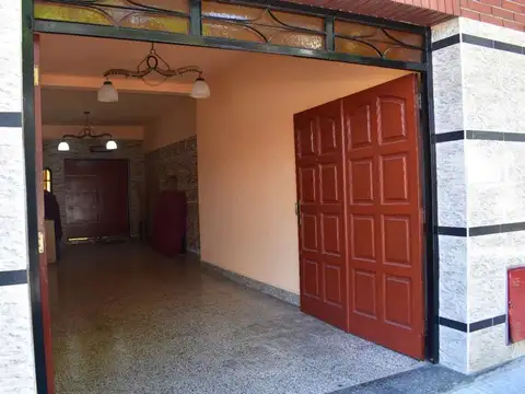Depto Tipo Casa en Venta de 7 ambientes