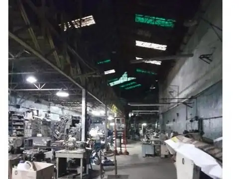Venta 4 Galpones 10 Ambientes 1430 m² Totales José Ingeniero