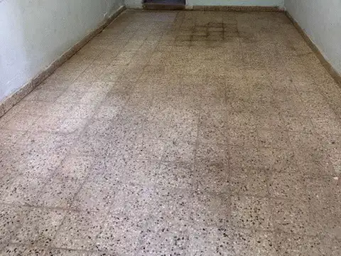 Depto Tipo Casa en Venta de 5 ambientes
