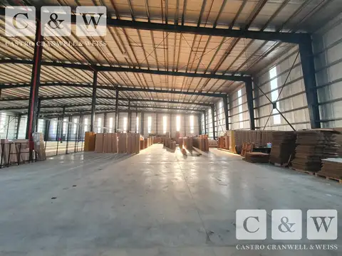 Nave industrial  de 3.600 m2 dentro de Parque, en tigre