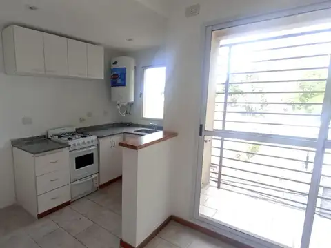 Departamento en Alquiler en Villa Saenz Peña, $ 590.000
