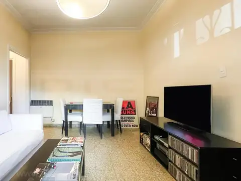 Depto Tipo Casa en Venta con 1 cocheras