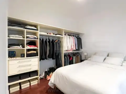Depto Tipo Casa en Venta con 1 cocheras