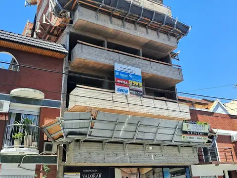 Agrelo 4066- Almagro- 3 amb con balcón terraza.