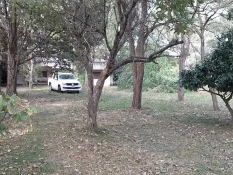 Venta Chacra 3 Ha con 2 casas. Sobre Asfalto en Ranchos, Bs. As.