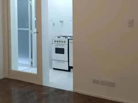 Arenales 2154 , Piso 1