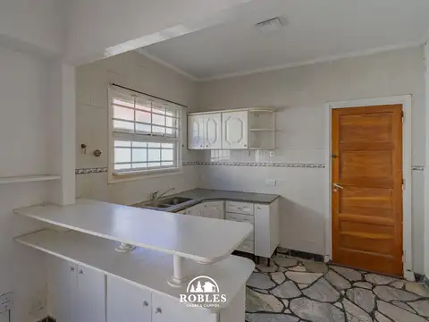 Depto Tipo Casa en Venta con 1 cocheras