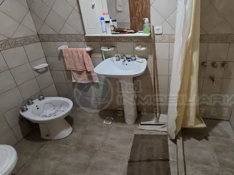 CASA EN BOLIVAR CASI SARMIENTO