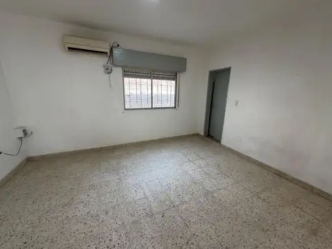 Depto Tipo Casa en Alquiler en Villa Dominico, $ 550.000