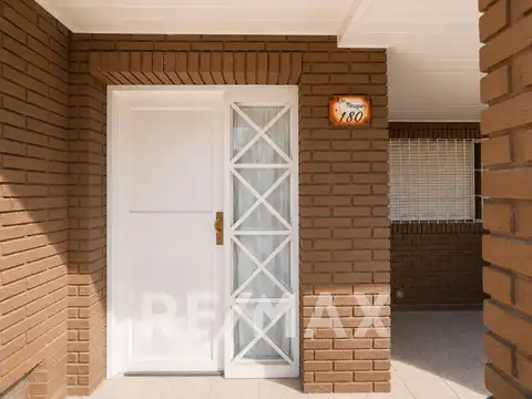 Depto Tipo Casa en Alquiler de 3 dormitorios