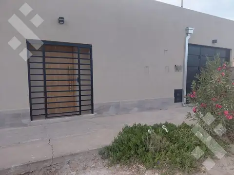 Alquiler Casa 4 plazas - Empresa - Rincón de los Sauces - Neuquén