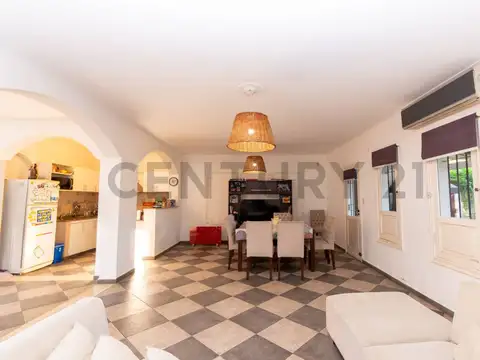 Casa en Venta en Manuel B Gonnet, USD 140.000