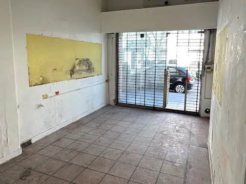 Local en Venta en Vicente López Vías / Río, USD 100.000