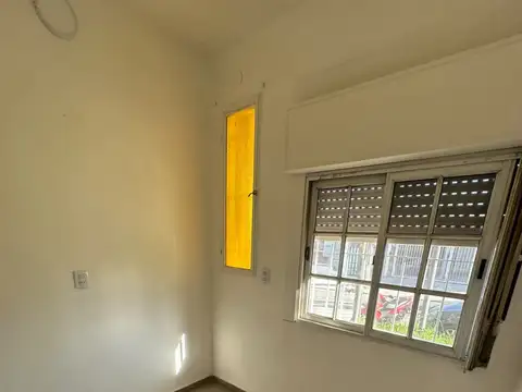 Depto Tipo Casa en Alquiler de Monoambiente