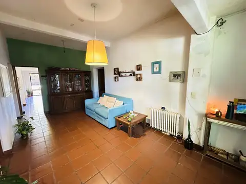 Depto Tipo Casa en Venta con 2 cocheras
