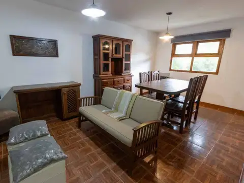 ALQUILER DE CASA 3 DORM./ B° MIRADOR DEL OLIVIA