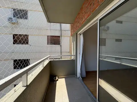 Departamento en Alquiler en Las Cañitas, $ 700.000