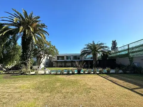 Casa en Venta al Oeste