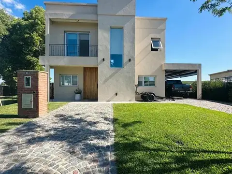 Venta Casa a Estrenar en Santa Emilia Lote Interno de 831m²