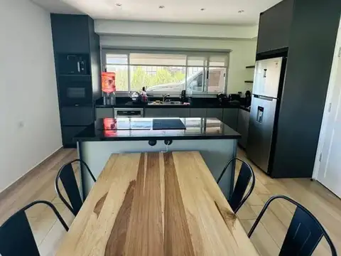 Venta Casa a Estrenar en Santa Emilia Lote Interno de 831m²