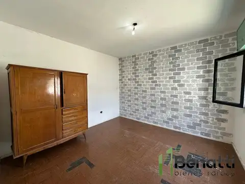 Departamento dos ambientes en PA con patio. A REFACCIONAR