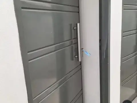 ALQUILO DEPTO 2 AMB.C/PATIO ZONA UNLAM SAN JUSTO