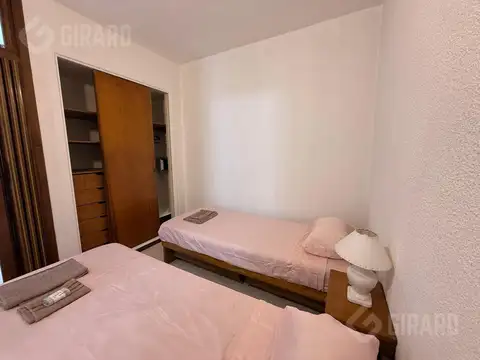 Alquiler temporarios 2026, 1 ambiente dividido para 3 personas, zona Plaza Colon