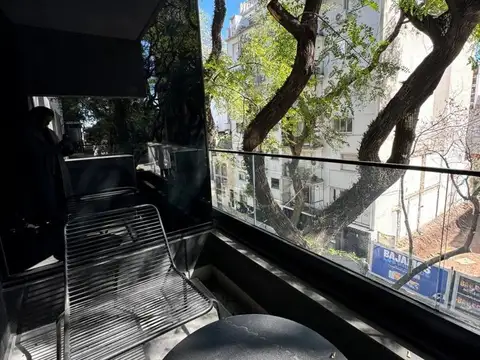 Jorge Newbery al 2400