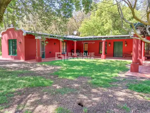 VENTA CHACRA CON CASA DE CAMPO GALPON COCHERA BENQUERENCIA