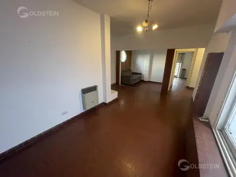 Depto Tipo Casa en Alquiler de 4 ambientes