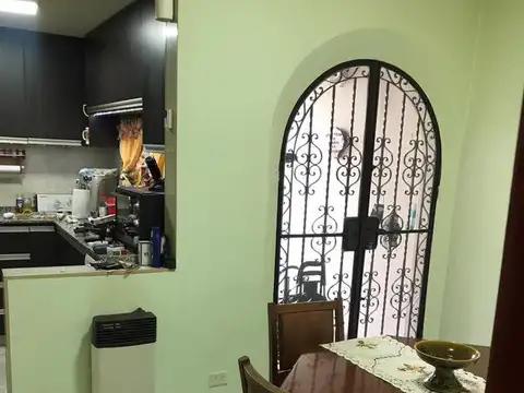 Depto Tipo Casa en Venta de 3 dormitorios