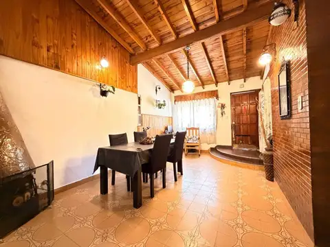 VENTA CASA 3 AMB ISIDRO CASANOVA 