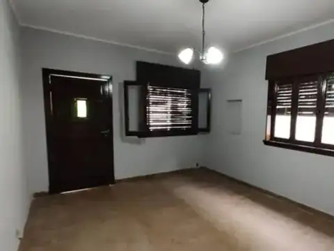 LOTE VILLA BALLESTER-SALIDA A DOS CALLES