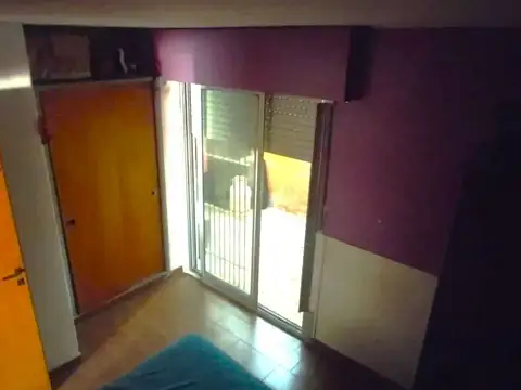 Depto Tipo Casa 2 ambientes con 1 baño