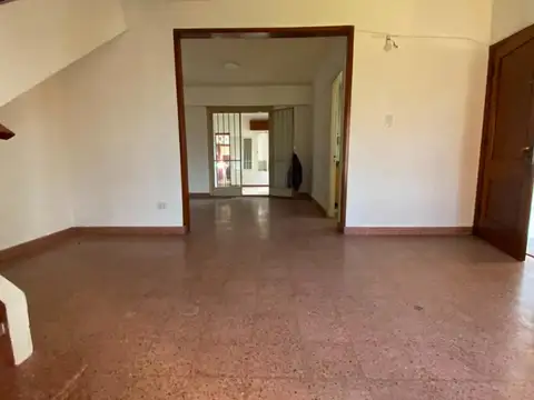Casa en Alquiler de 3 dormitorios