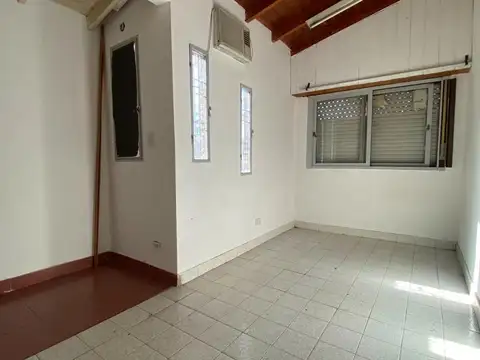 Casa en Alquiler en San Antonio de Padua, $ 1.400.000