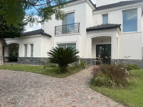 Casa  en Alquiler en Septiembre, Escobar, G.B.A. Zona Norte