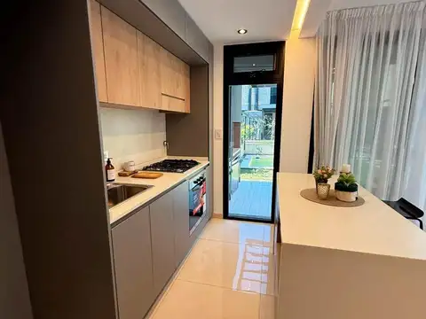 Departamento 4 ambientes con 4 baños