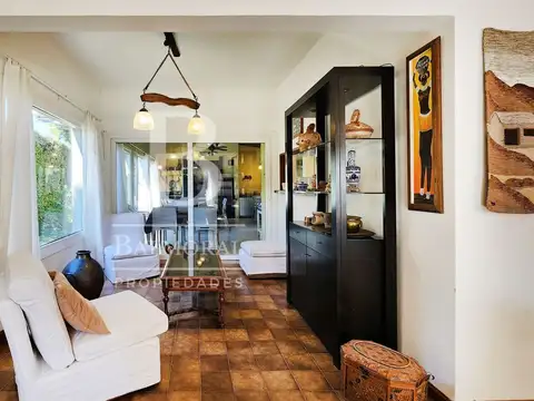 Casa en Alquiler - Zona Lasalle / REF: 8882