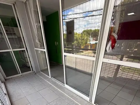 Departamento en Venta en Granadero Baigorria, USD 50.000